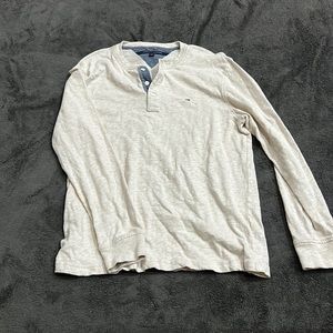 Large Tommy Hilfiger long sleeved quarter button down men’s shirt.
